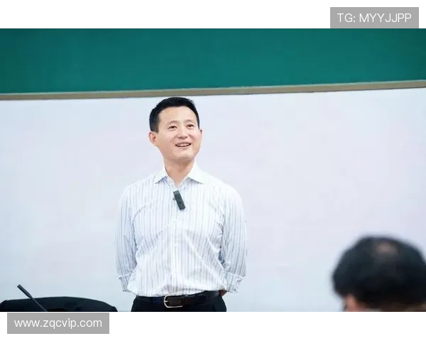 武汉乒乓球队边路渗透战术解析与实践探讨